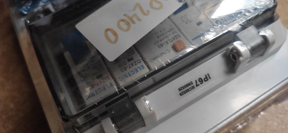 Rozdzielacz budowlany 4 gniazda 16A/250V rozdzielnica erbetka wyłączni
