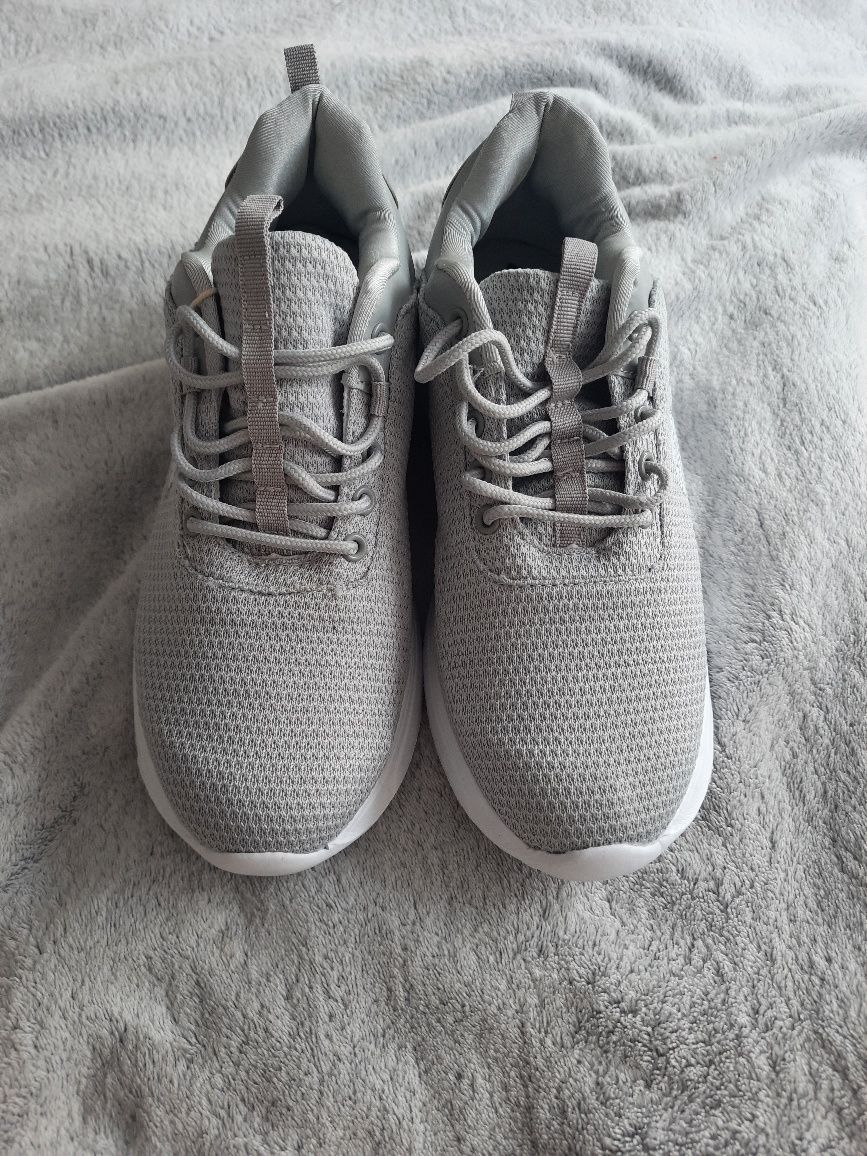 Buty adisady lekkie slazenger