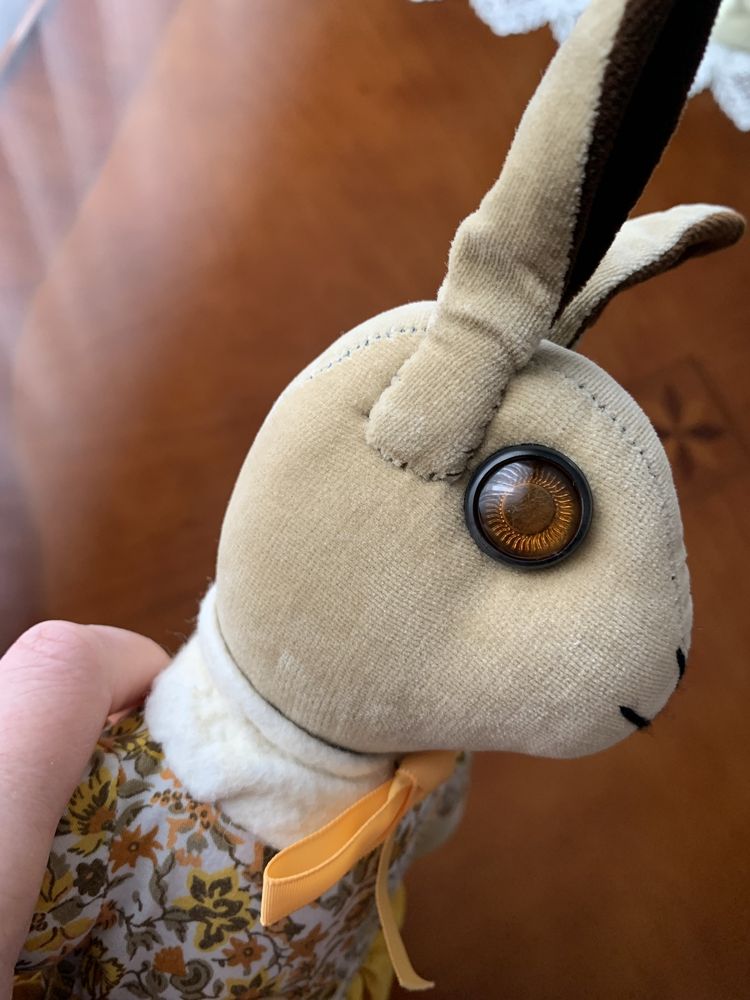 Пасхальний заєць декоративний /пахальний кролик