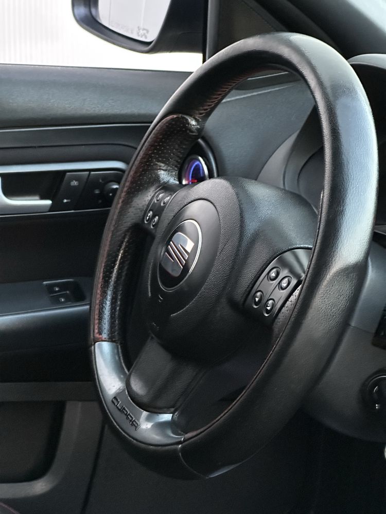 Seat ibiza Cupra PD160 ( trato de credito )