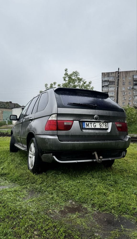Продам авто BMW X5, E53