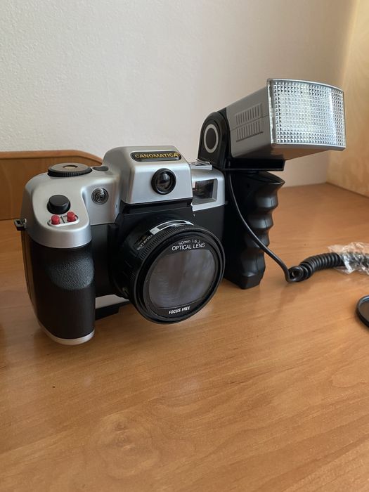 Aparat fotograficzny analogowy Canomatica