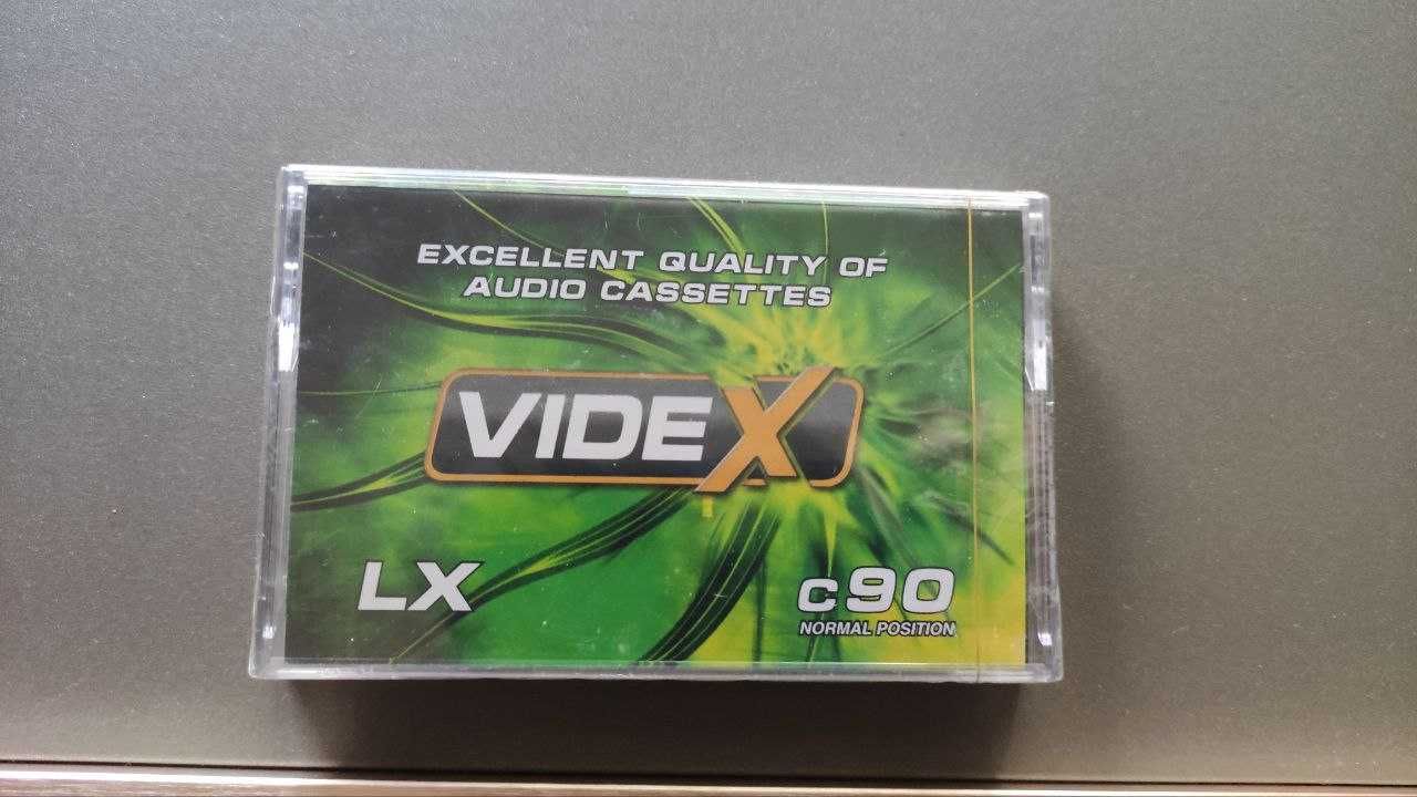 Аудиокассета "Vide X" + 2 в подарок