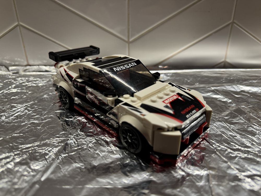 LEGO Speed Champions 76896 Nissan GT-R Nismo