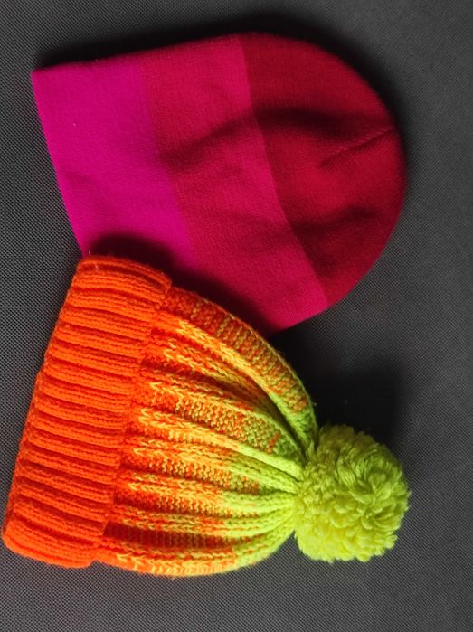 - ZigZag, Akaz - Czapki r. 7-10 lat