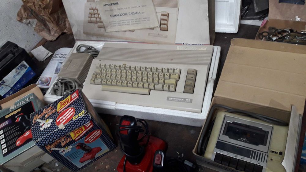 Commodore 64 komplet sprawny