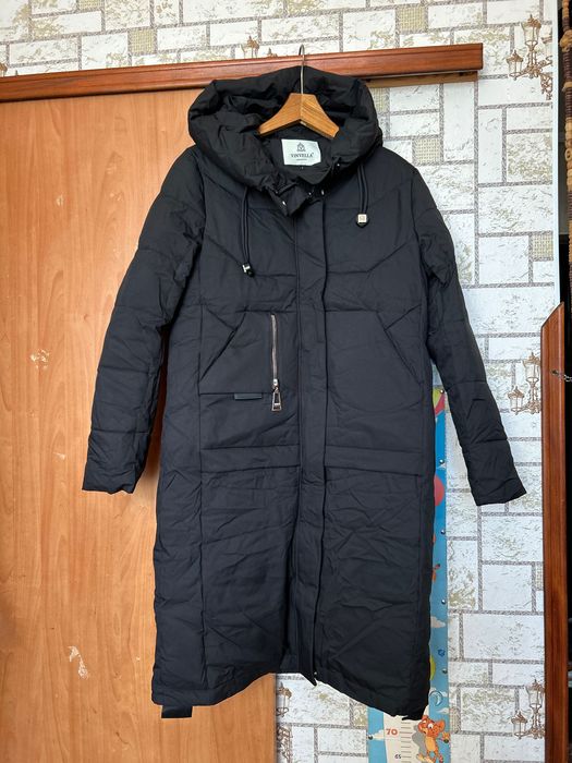 Плащ жіночий з капішоном зимовий