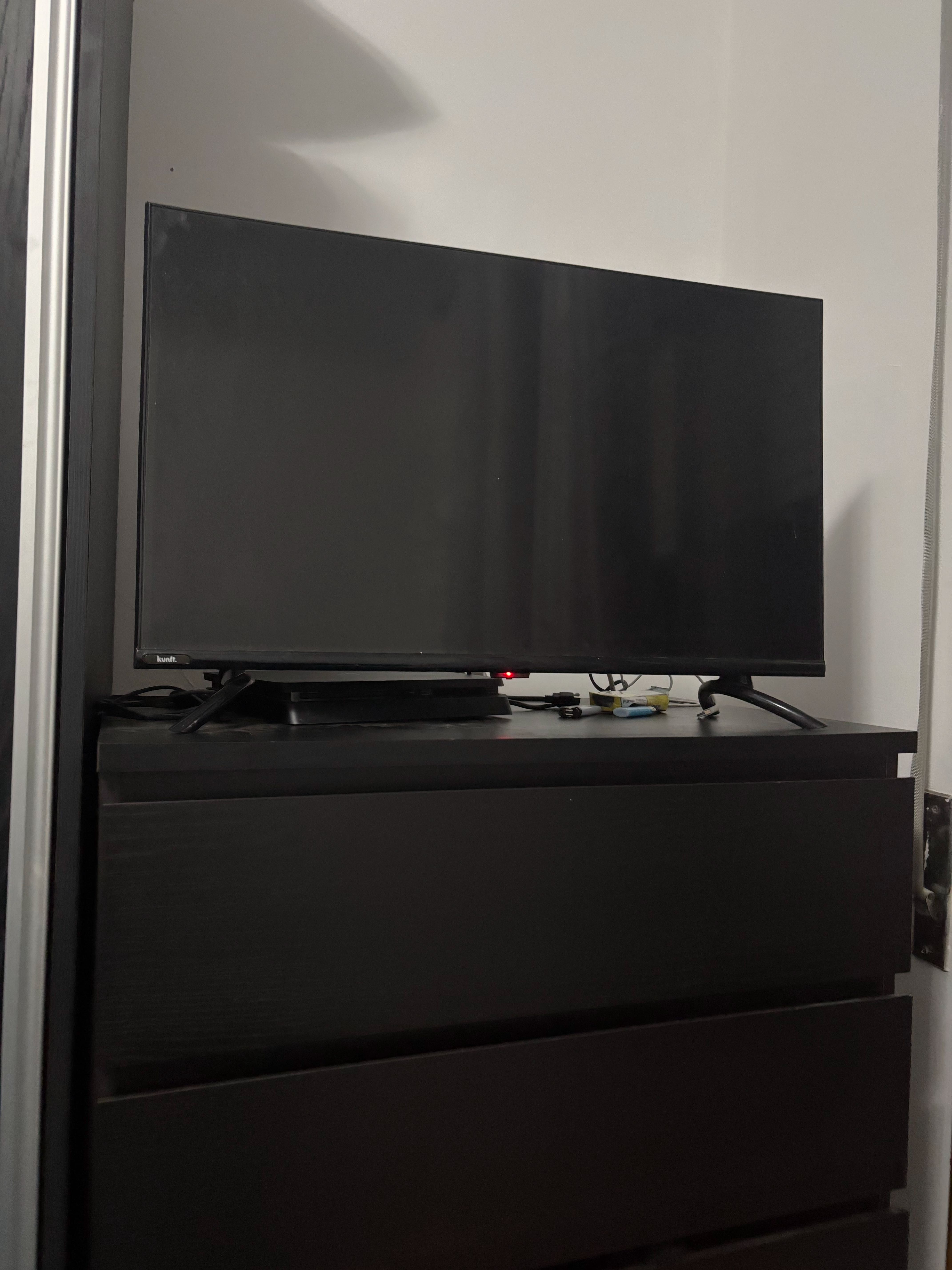 Vendo minha televisão kunft