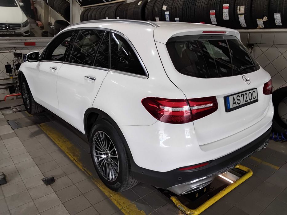 Mercedes-Benz GLC 220 d. 4 Matic. 9 G