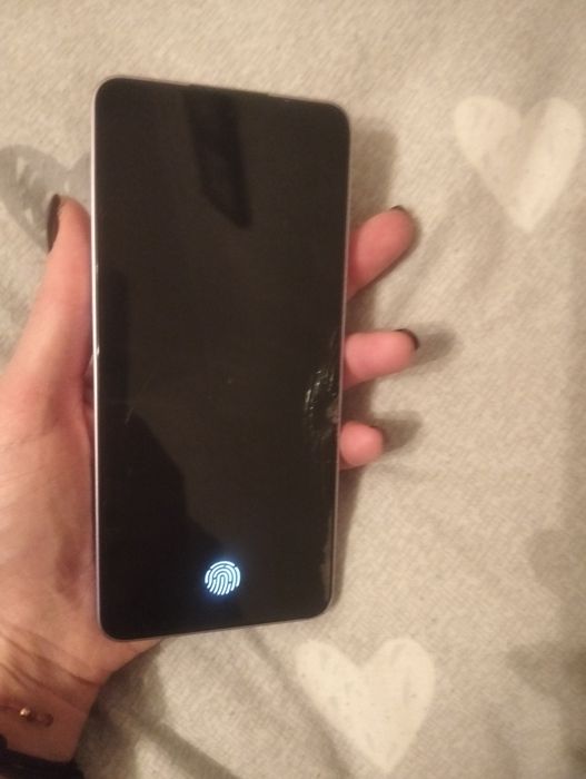 Продаж смартфону у хорошому стані! ОPPO Reno 13f.