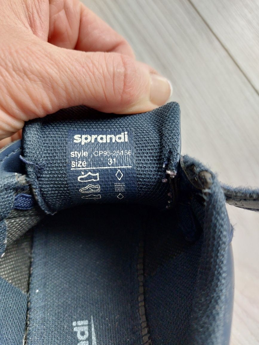 Adidasy Sprandi granatowe 31 na rzep