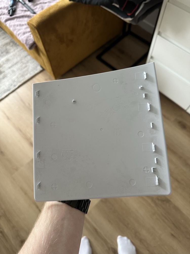 Obudowa do ps5 część od strony napędu bez wejscia na naped