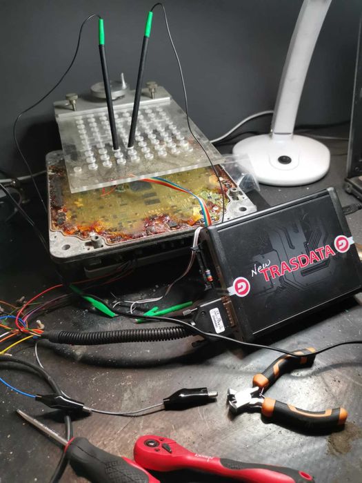 Naprawa sterownika silnika ciężarowe budowlane osobowe