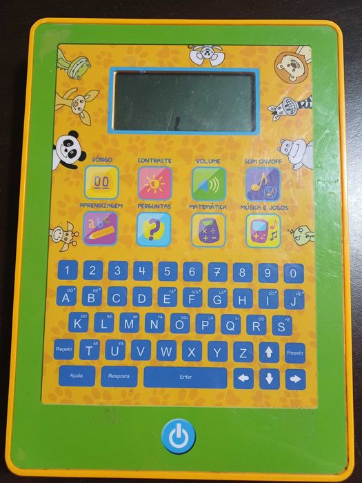 Brinquedo tablet panda