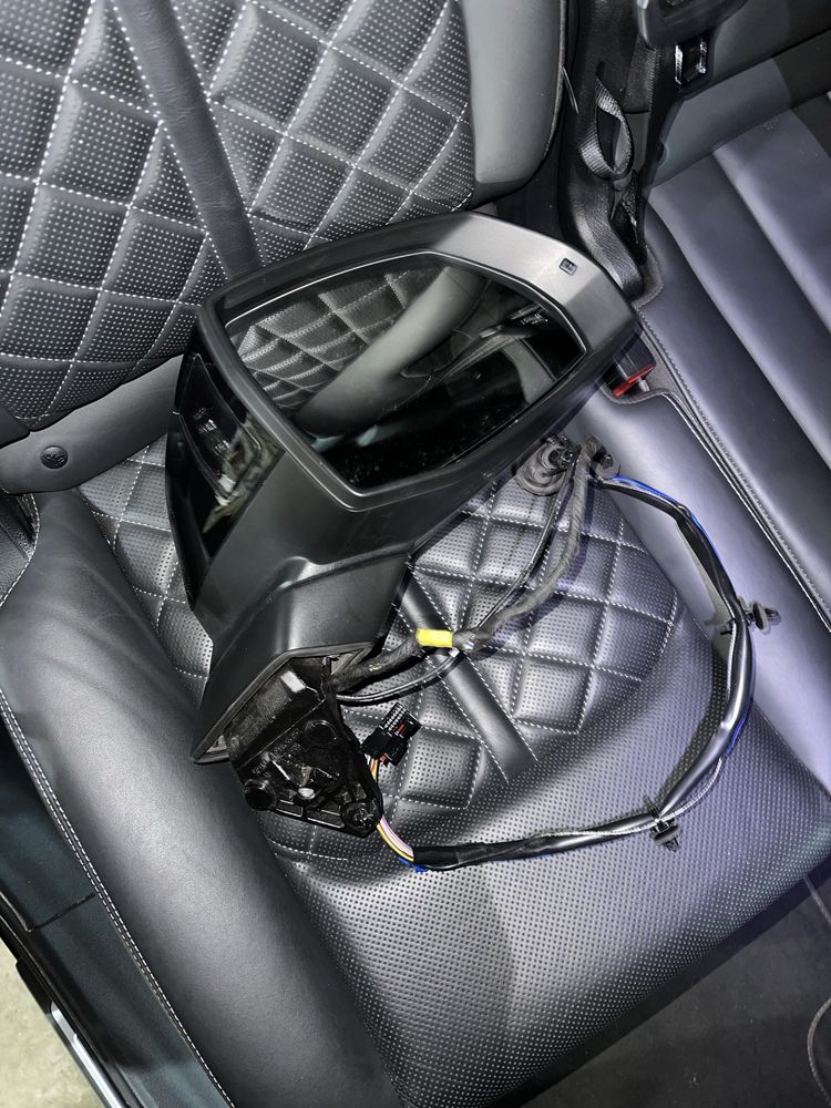 Зеркало Audi Q7 4M максимальное