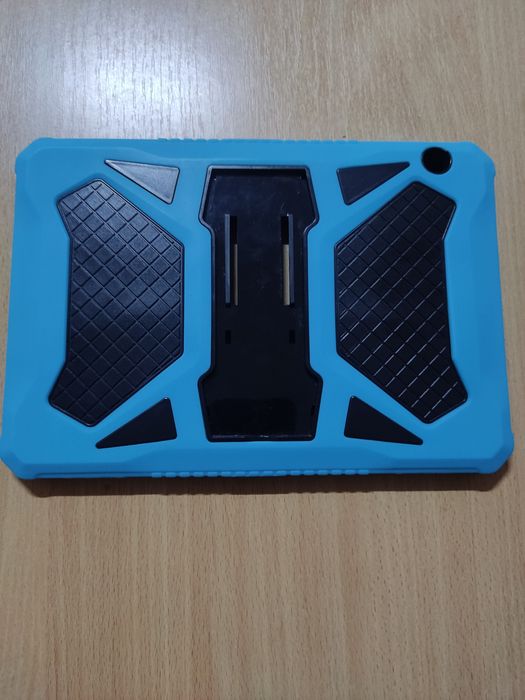 Продам чехол для Huawei Media pad T5 10