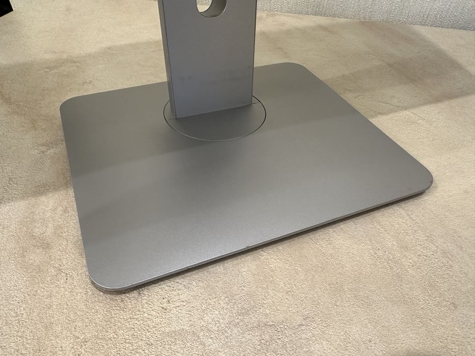 Монітор Dell U2515H IPS | 2560 x 1440 | з «битою» полоскою в 1 піксель