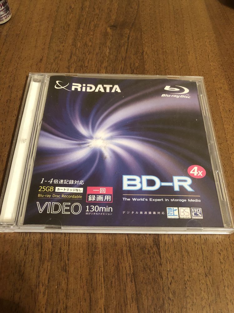 Bd-r Disk  дли записи хороши подойтет для видео  игри фильми