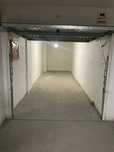 Arrenda-se Garagem/Box | Queluz