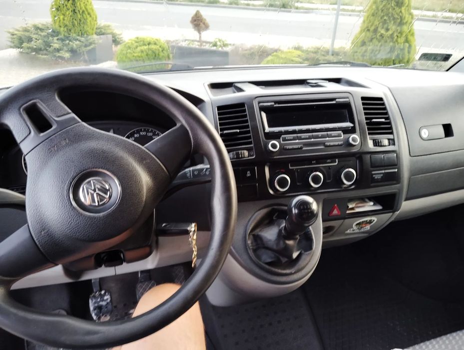 Volkswagen Transporter  VW T5 lift 2013r 2.0tdi