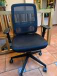 Krzesło biurowe obrotowe fotel ergonomiczny z siatki