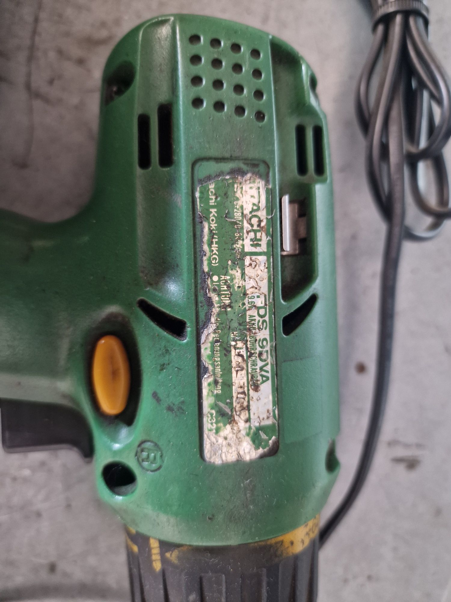 Wkrętarka  hitachi z ładowarką