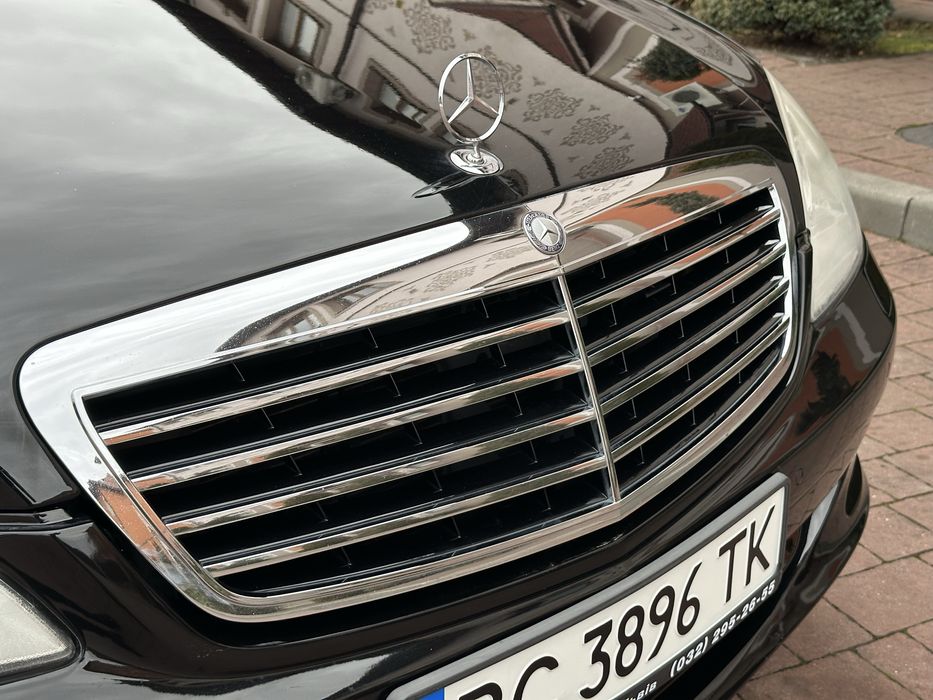 Mercedes S-class W221