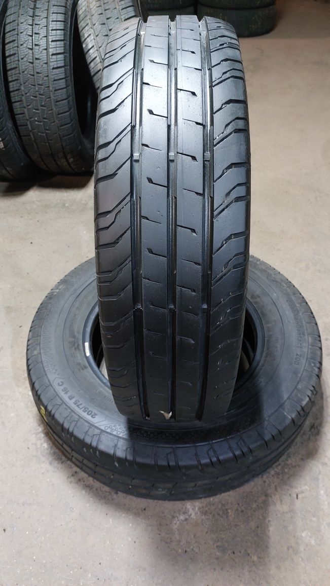 Летние грузовые шины пара Continental ContiVanContact 200 205/75 R16 C