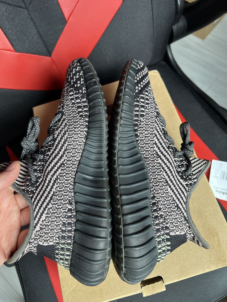 Adidas Yeezy Boost 350 V2 Yecheil sneakersy niskie czarne 40