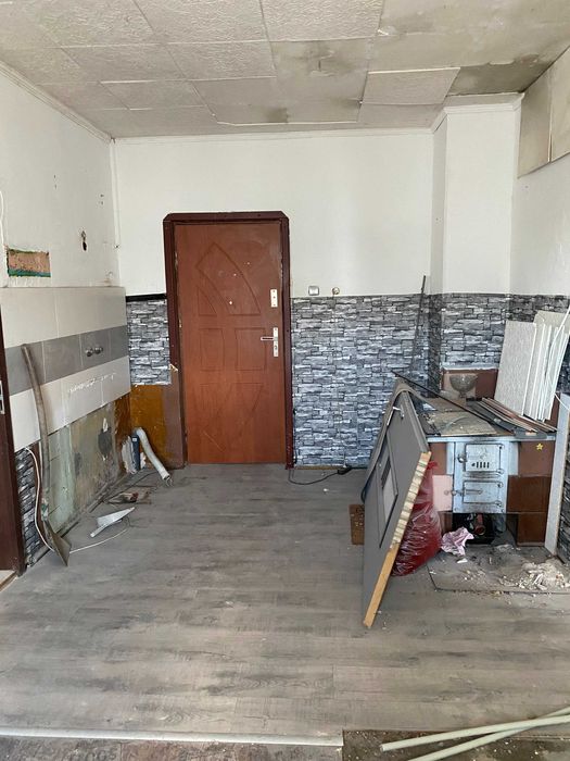 Bez prowizji na sprzedaż kawalerka do generalnego remontu w Chorzowie