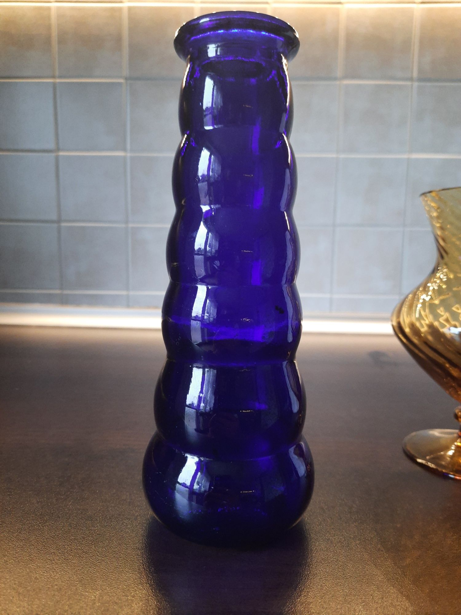 Niebieski kobaltowy wazon wysoki chabrowy wazon