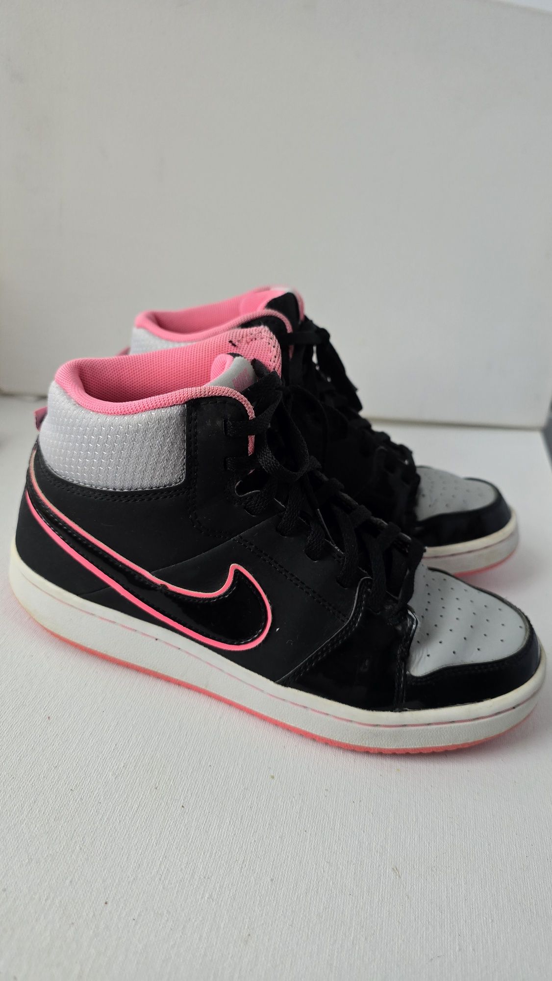 Кросівки Nike оригінал, 36 р для дівчинки