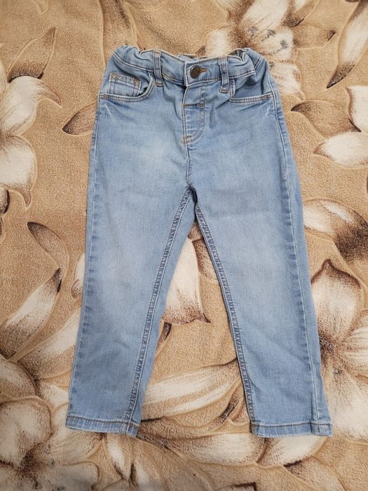 Продам джинсы lc waikiki