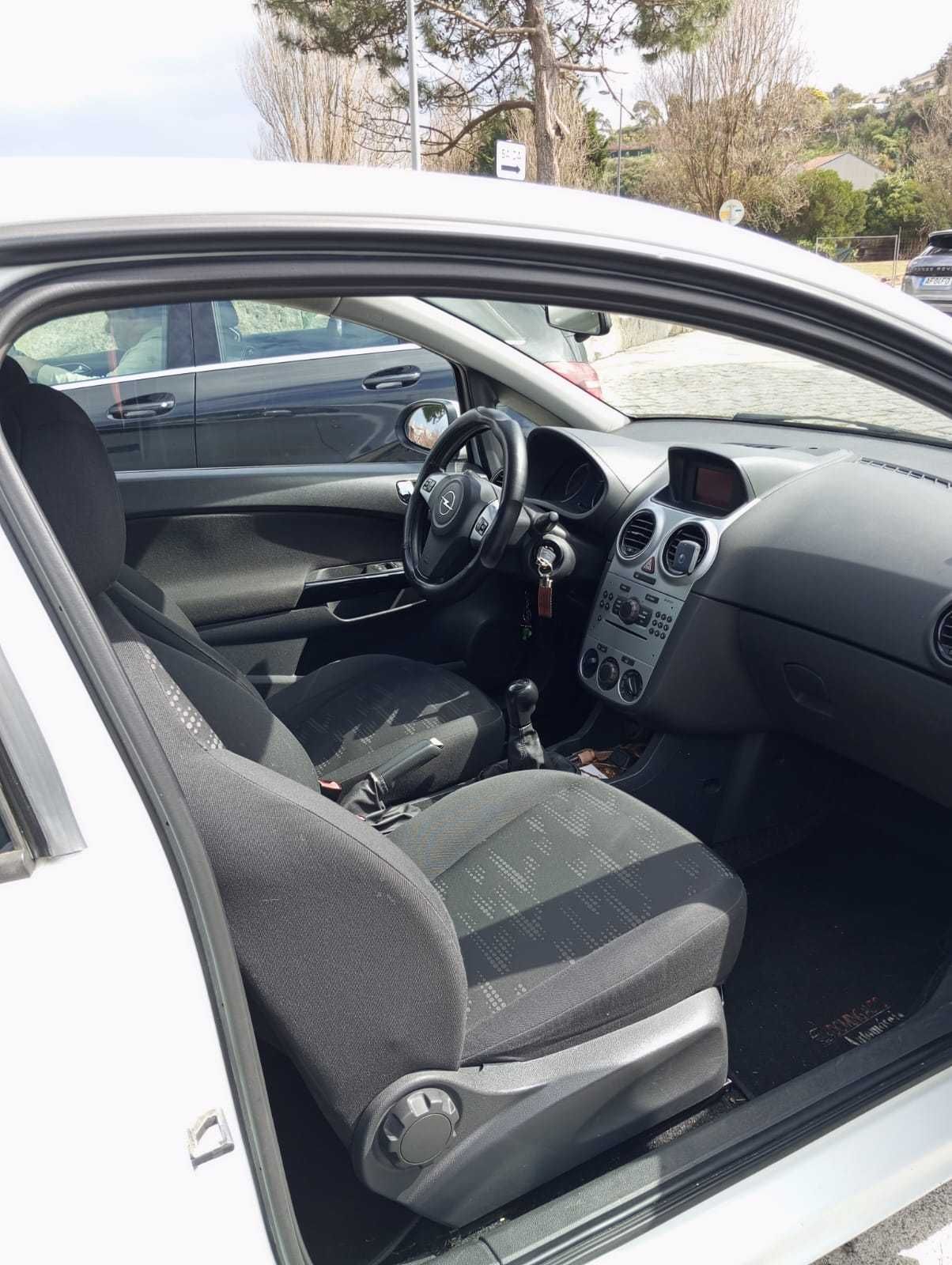 Opel corsa carro dois lugares