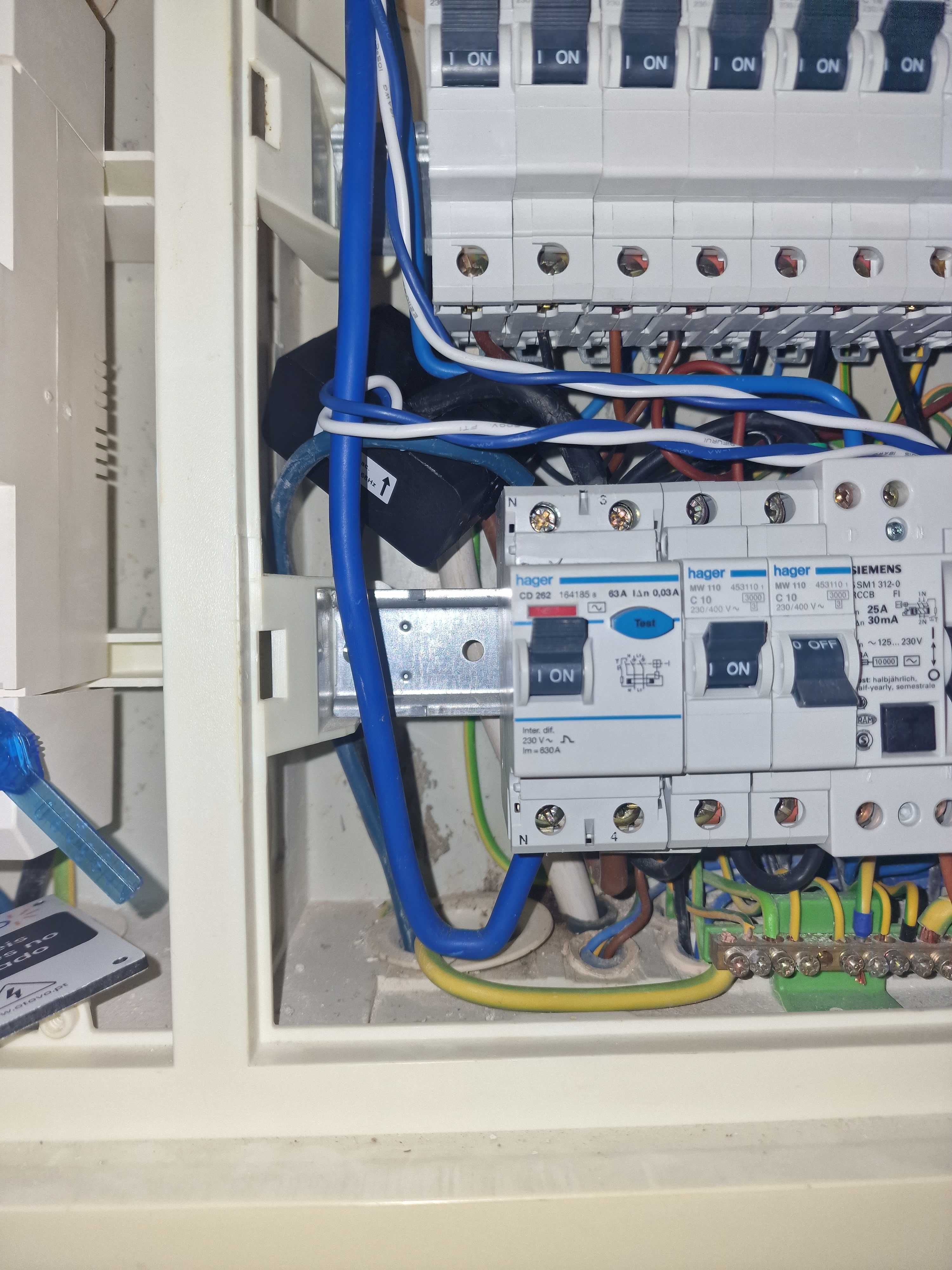 Eletricista Certificado/ Paineis Fotovoltaicos e Manutençao