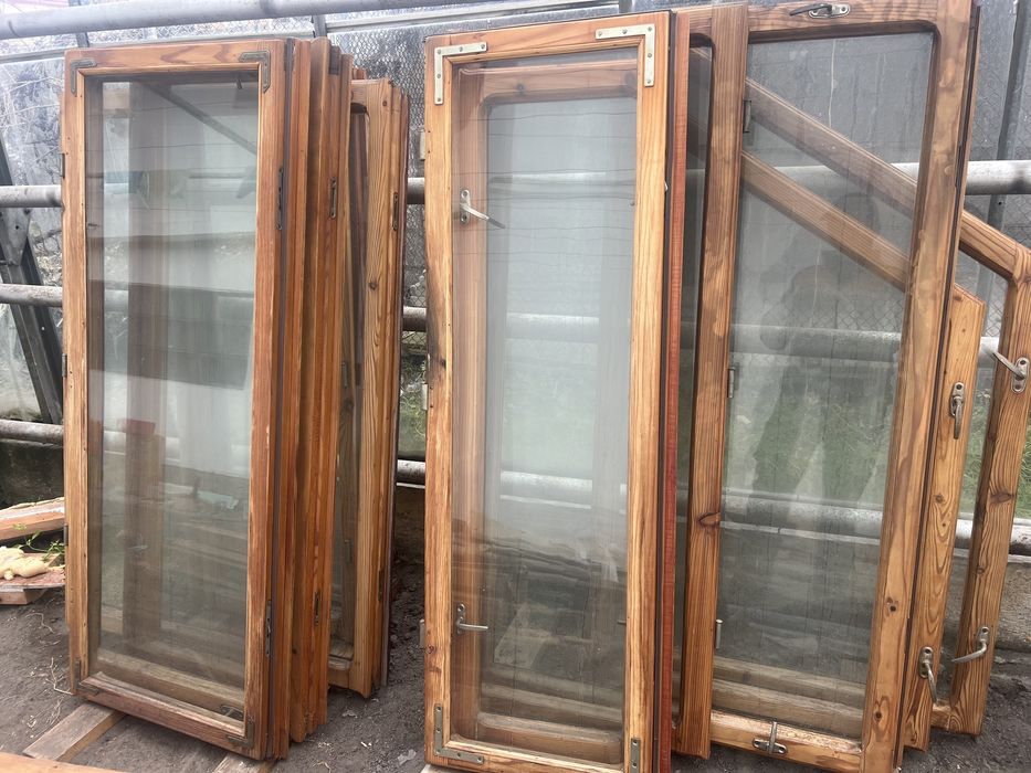 Рами віконні зі шклом