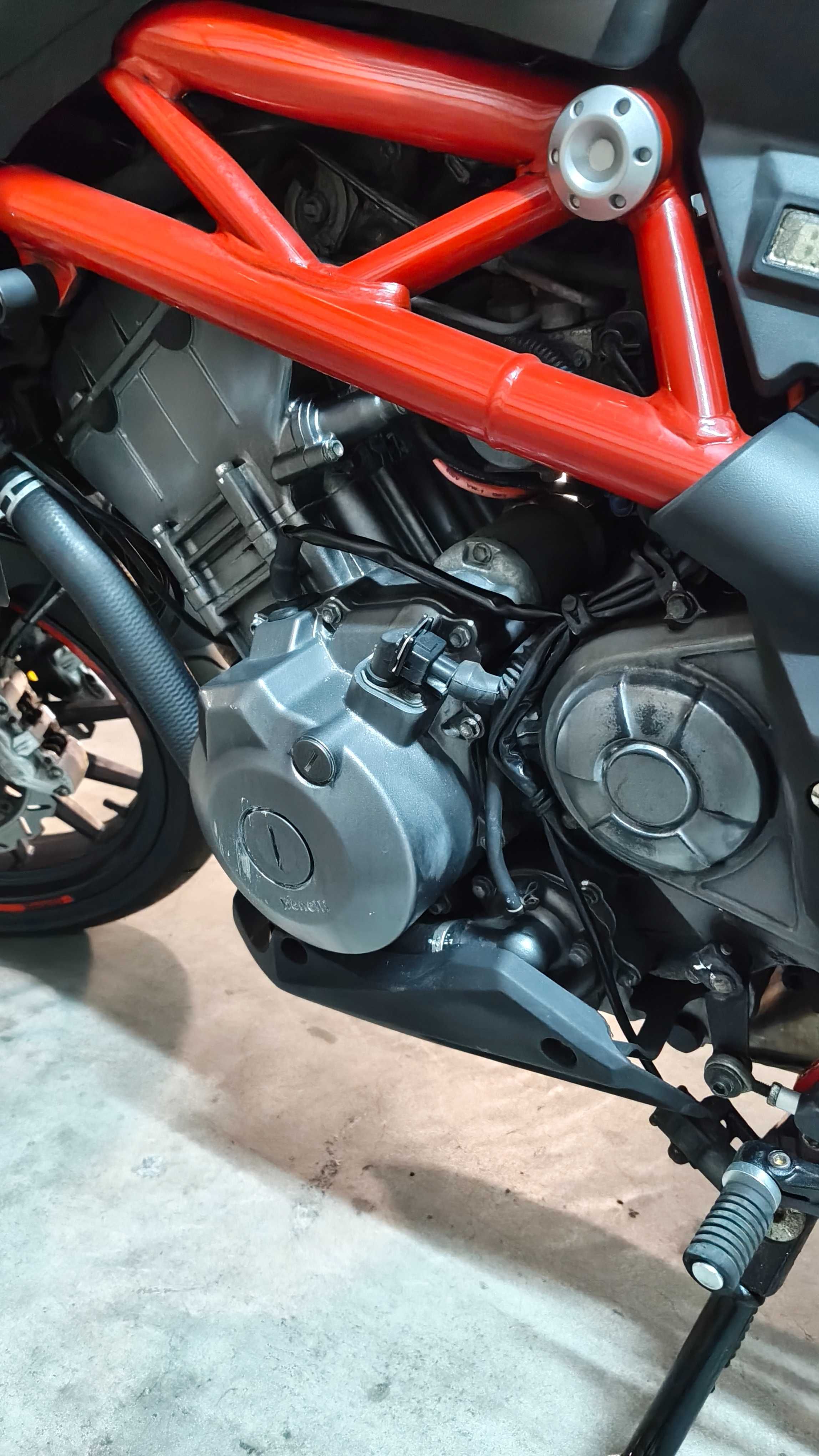 Benelli BN 302s.