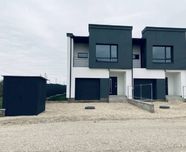 Продаж 2 поверхового з ділянкою на 2 сотки, 116 кв. м,  с.Біла