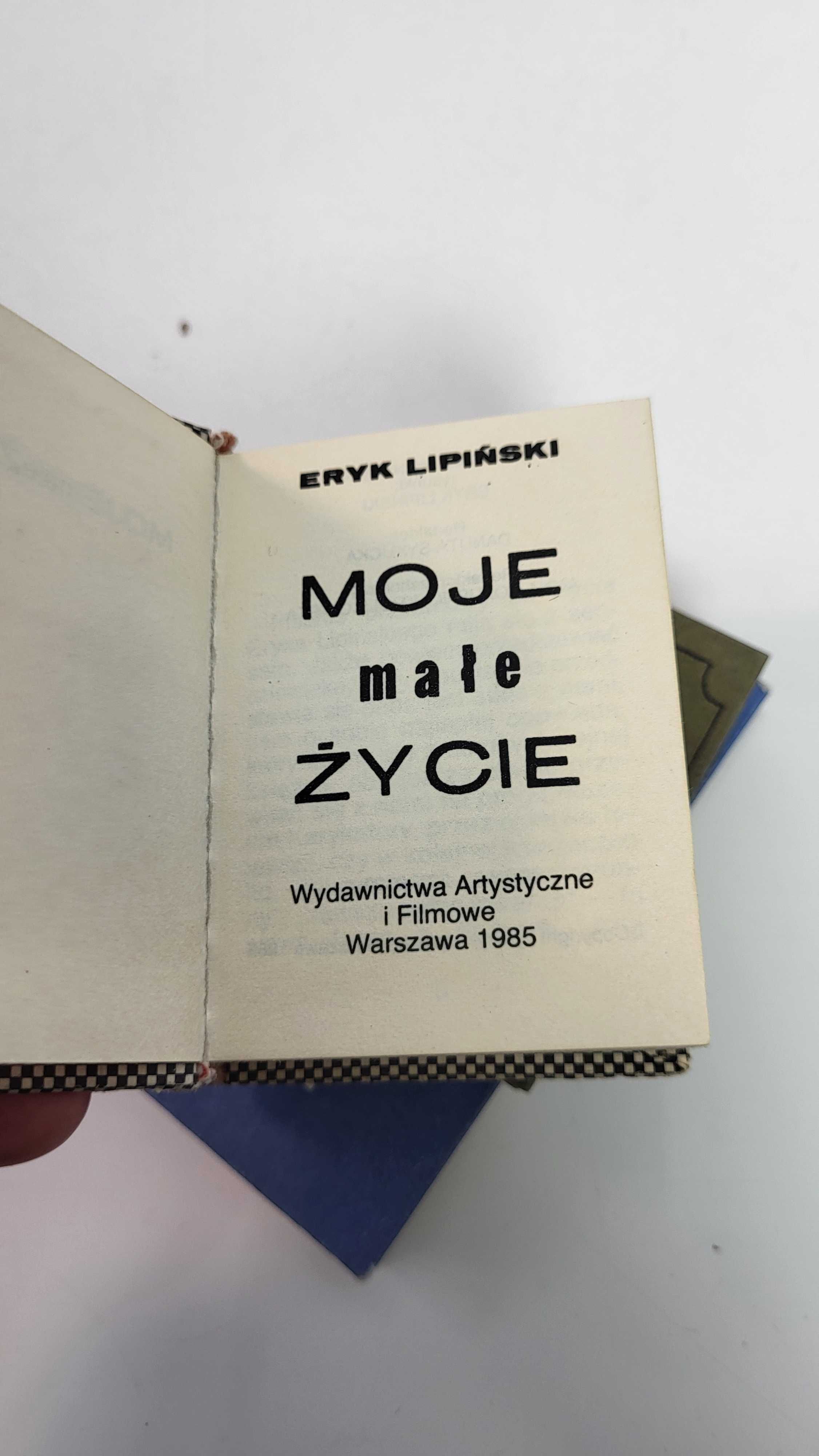 4 x książek miniaturek  Moje Małe życie Między nami zwierzętami