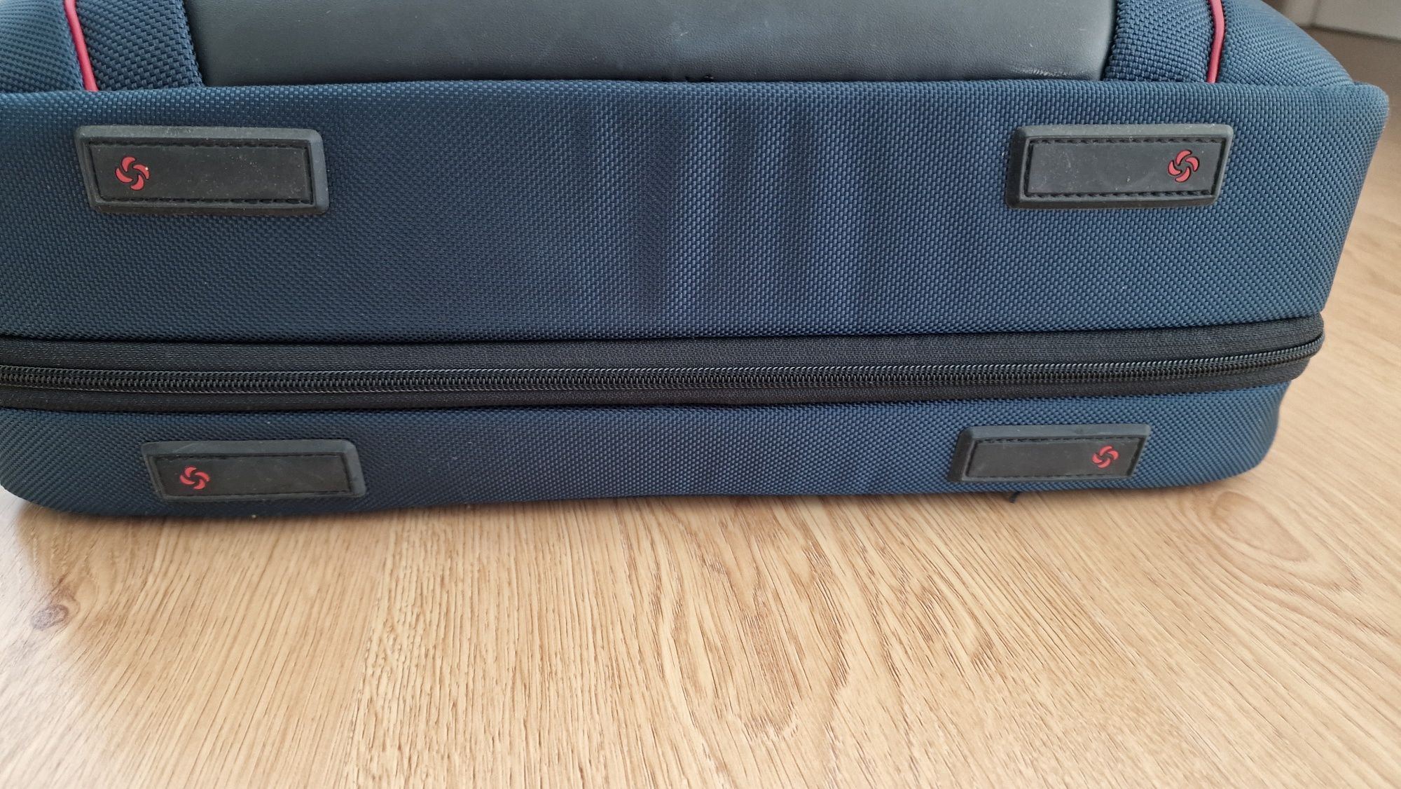 Samsonite Pro DLX 5 15.6''