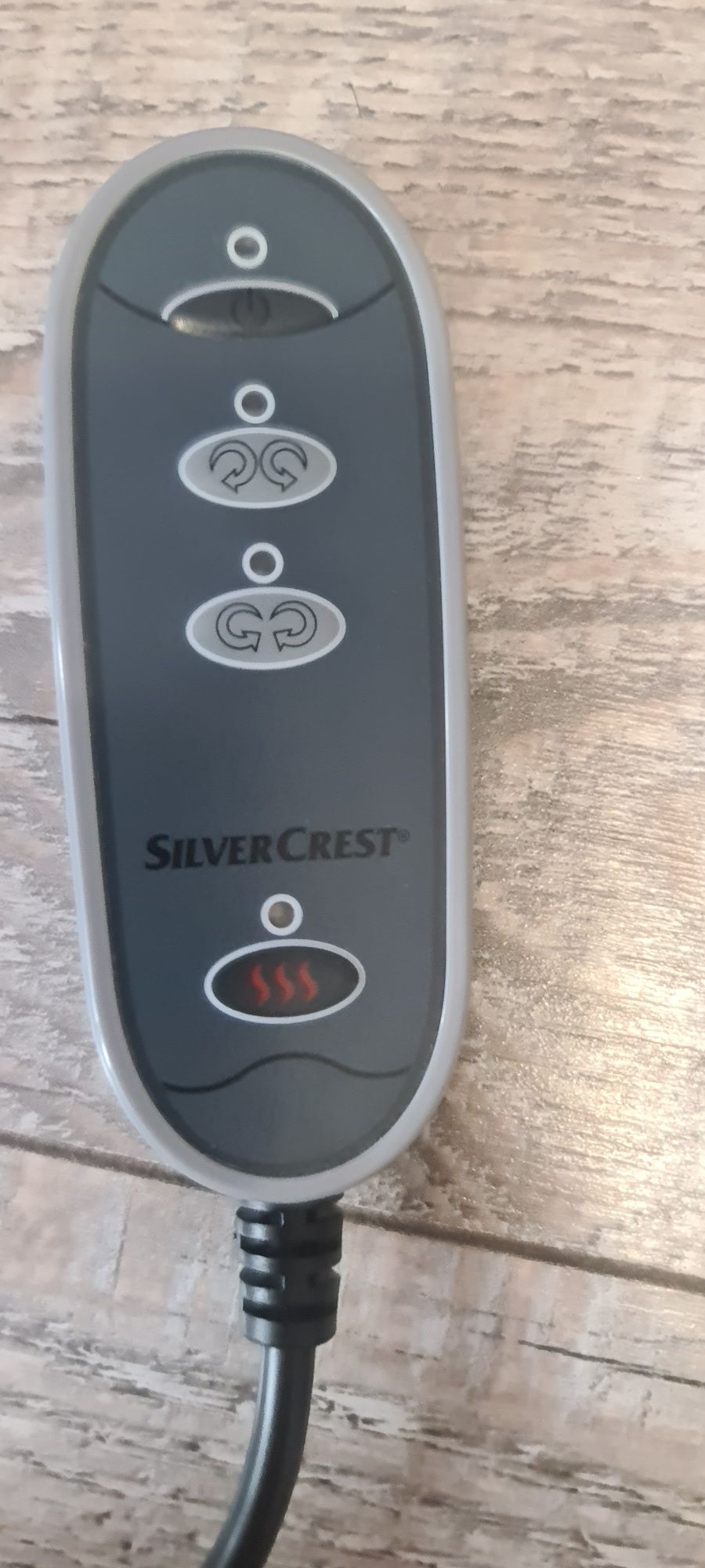 PODUSZKA SilverCrest do masażu karku i nóg
SHIATSU POD KARK
