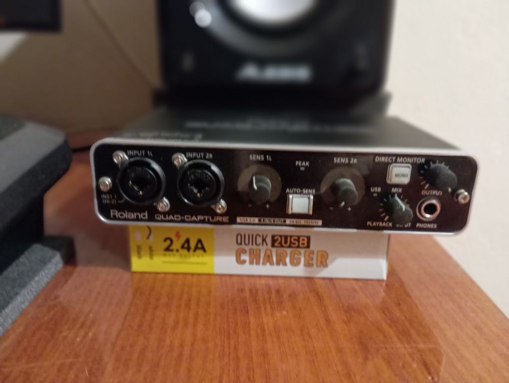 Звуковая карта Roland quad - capture 24bit 192Khz