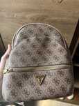 Рюкзак жіночац Guess