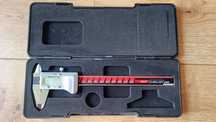Suwmiarka elektroniczna holex 150mm etui