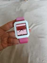 Nowy zegarek rozowy pasek