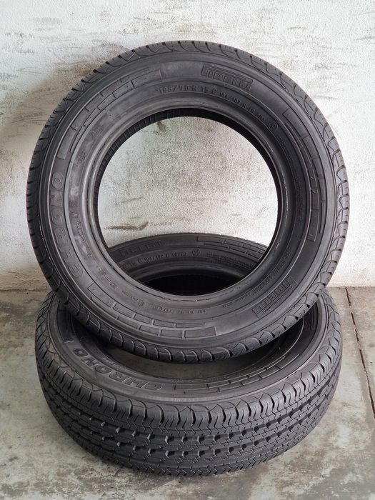 2 Pneus PIRELLI 195/70R15C Semi Novos