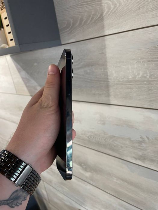 Продам iPhone 13 Pro Max на 256 гб