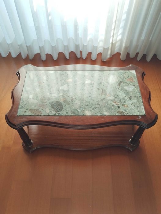 Móveis de sala de estar e jantar completo