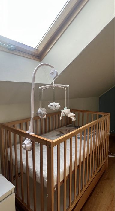 Łóżeczko drewniane