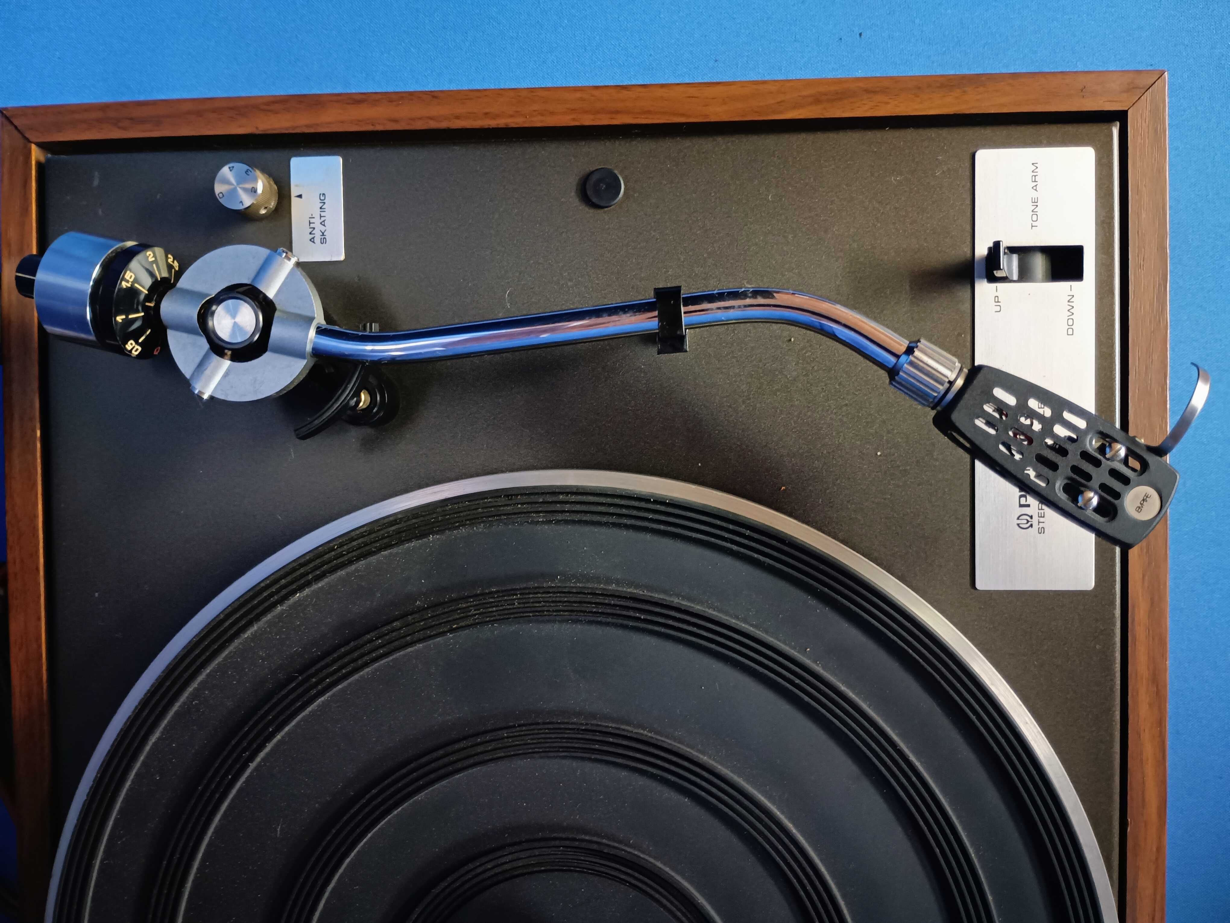 gira-discos PIONEER PL-10
